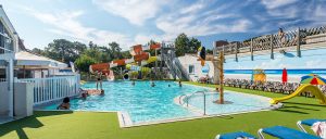 Aloa Vacances : Riez A La Vie Swimmingpool
