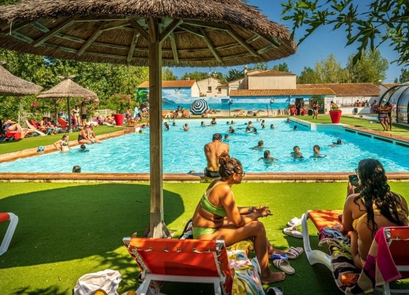 Aloa Vacances : piscine du camping le Clos Virgile