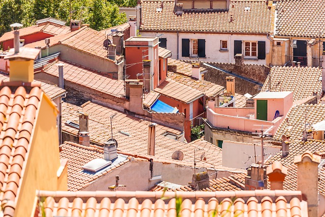 Aloa Vacances : Roofs 1689981 640