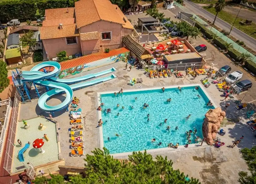 Camping La Maïre - Mobil-home & piscine