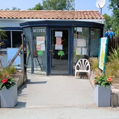 Services 7 accueil oleron