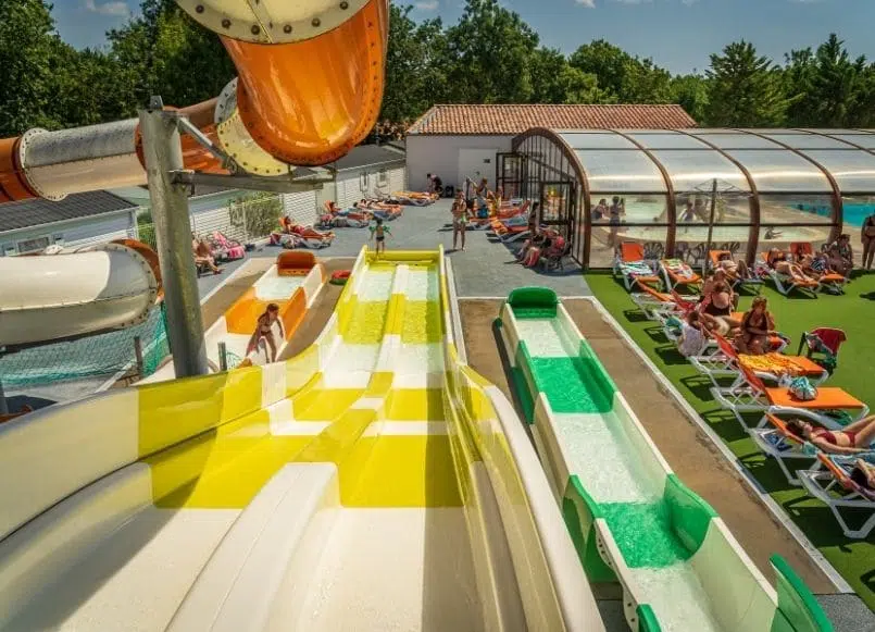 Toboggans aquatiques Camping Oléron Loisirs