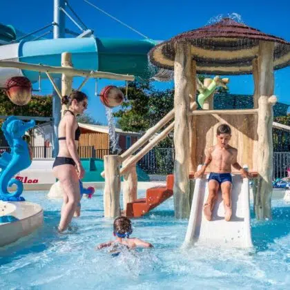 ESPACE AQUATIQUE NID 6