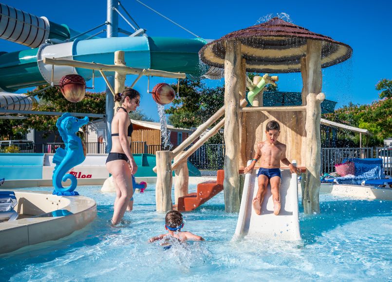 ESPACE AQUATIQUE NID 6