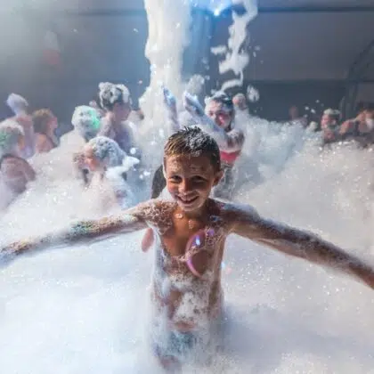 Entertainment 20 1404 1