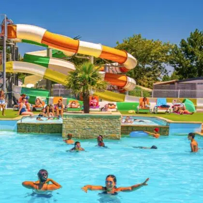 Camping à Saint Pierre D'Oléron 9 ESPACE AQUATIQUE OLERON