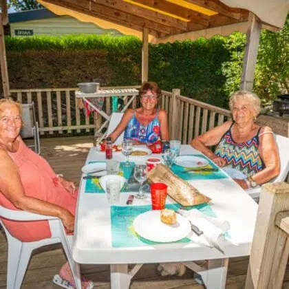 LOCATION OLERON 3