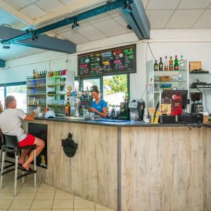 Services 7 SERVICES OLERON 2