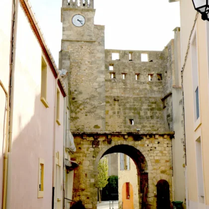 Sauvian 7 Porte de l'Horloge à Sauvian près du camping