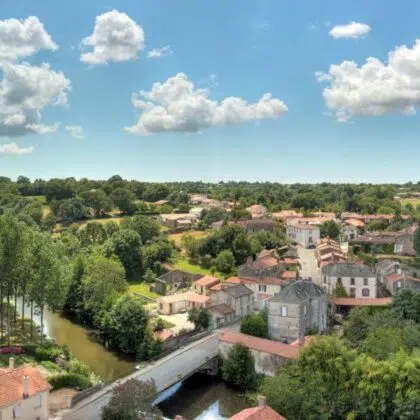Plus beaux villages à découvrir autour des Sables d’Olonne 17 ado apremont